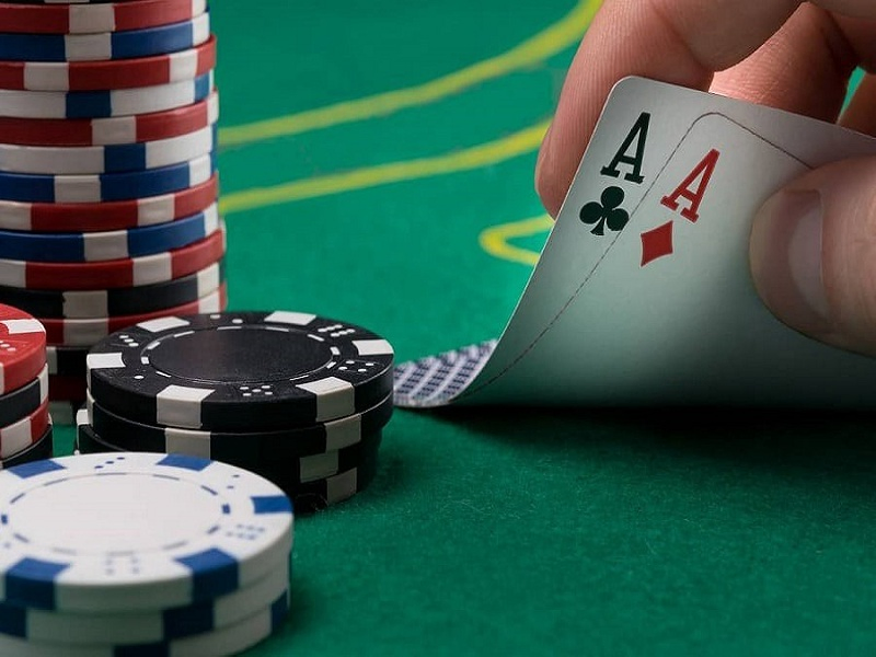 Vài mẹo đánh Poker đỉnh từ chuyên gia